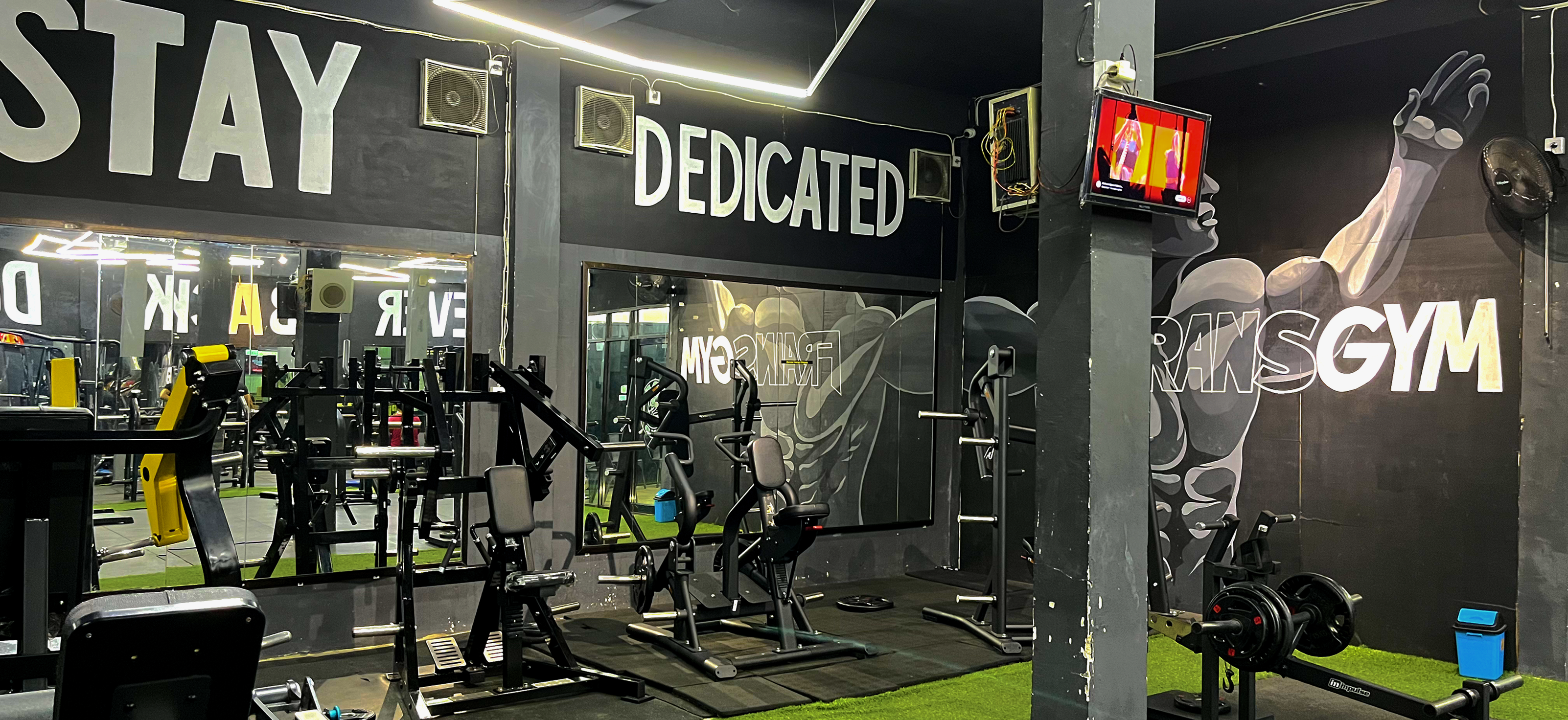 Fasilitas dan Komunitas Frans Gym